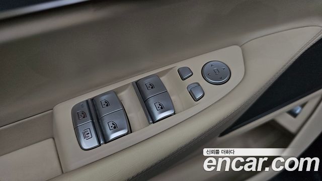 BMW 7 Series (G11) 730Ld xDrive Premium 2016 — фото 17