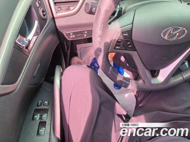 Hyundai Veloster DCT Pack 2012 — фото 18