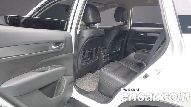 Renault Korea QM6 2.0 LPe LE 2WD 2023 — фото 11