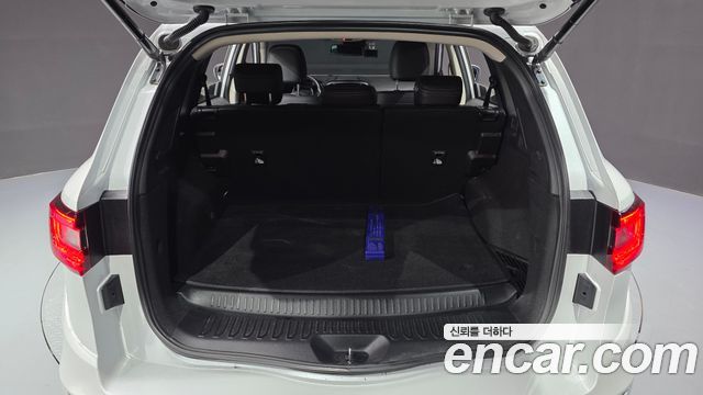 Renault Korea QM6 2.0 LPe LE 2WD 2023 — фото 18