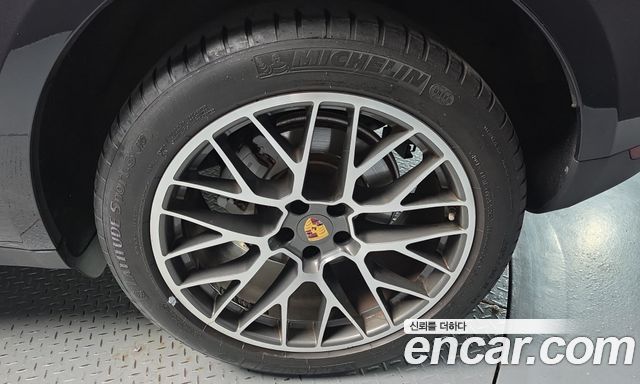 Porsche Macan 3.0 S 95B 2015 — фото 21