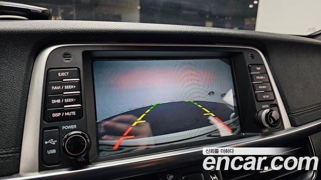 Kia K5 (II) 2.0 MX Prestige 2017 — фото 15