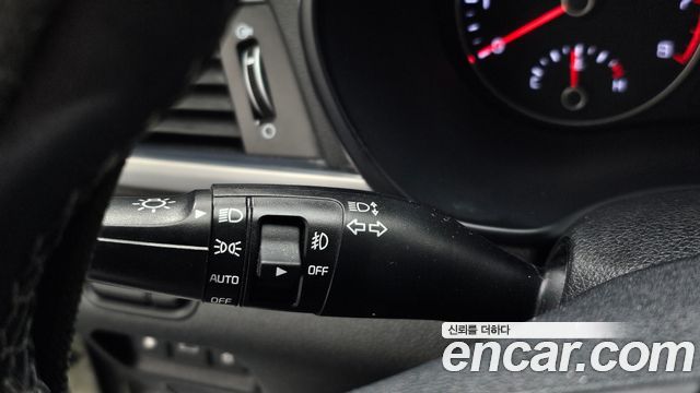 Kia K5 (II) 2.0 MX Prestige 2017 — фото 18