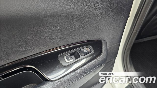 Kia K5 (II) 2.0 MX Prestige 2017 — фото 19