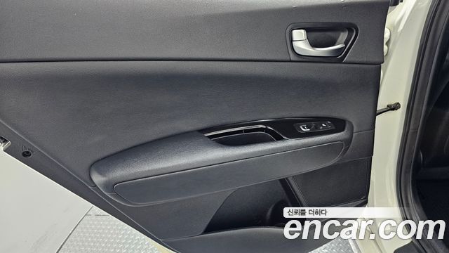 Kia K5 (II) 2.0 MX Prestige 2017 — фото 25