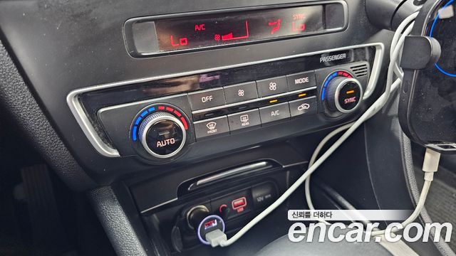 Kia K5 (II) 2.0 MX Prestige 2017 — фото 30