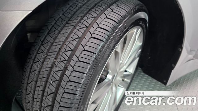 Hyundai Genesis BH 330 Luxury Standard 2012 — фото 5