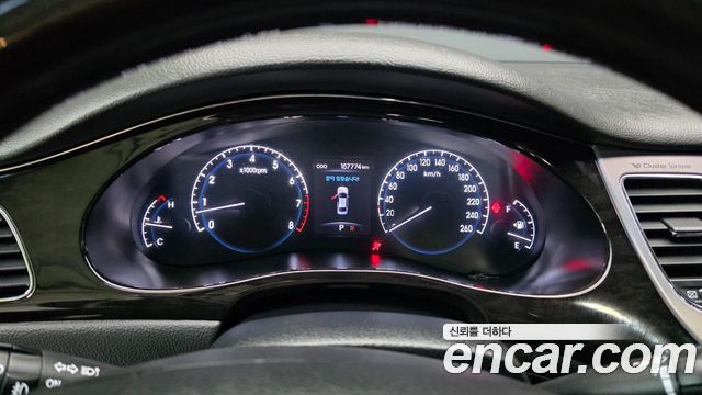 Hyundai Genesis BH 330 Luxury Standard 2012 — фото 8
