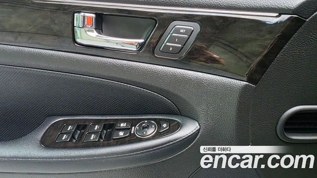 Hyundai Genesis BH 330 Luxury Standard 2012 — фото 18