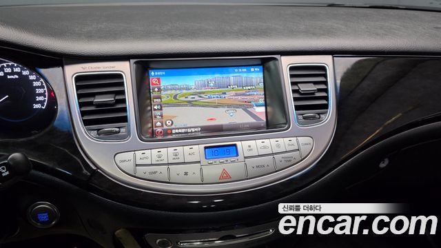 Hyundai Genesis BH 330 Luxury Standard 2012 — фото 21