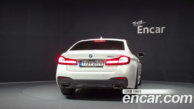 BMW 5 Series (G30) 520i M Sport 2021 — фото 4