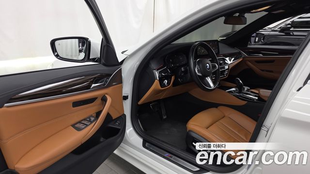 BMW 5 Series (G30) 520i M Sport 2021 — фото 10