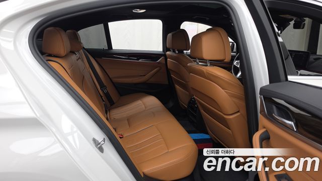 BMW 5 Series (G30) 520i M Sport 2021 — фото 12