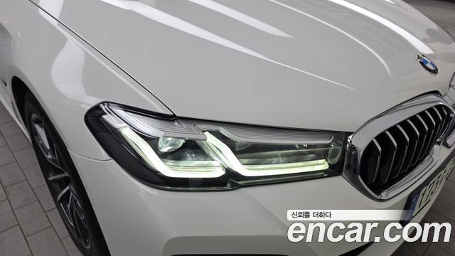 BMW 5 Series (G30) 520i M Sport 2021 — фото 22