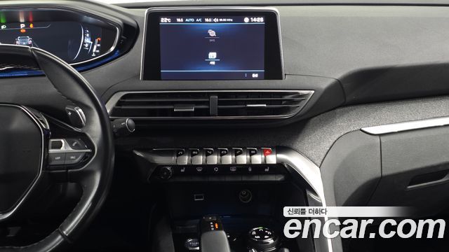 Peugeot 3008 (II) 1.5 BlueHDi Allure 2019 — фото 17