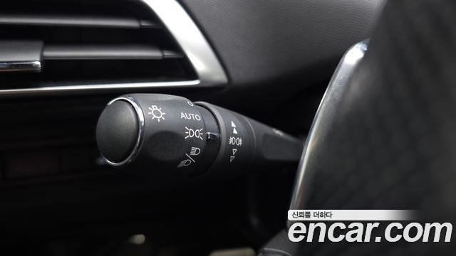 Peugeot 3008 (II) 1.5 BlueHDi GT Line 2019 — фото 35