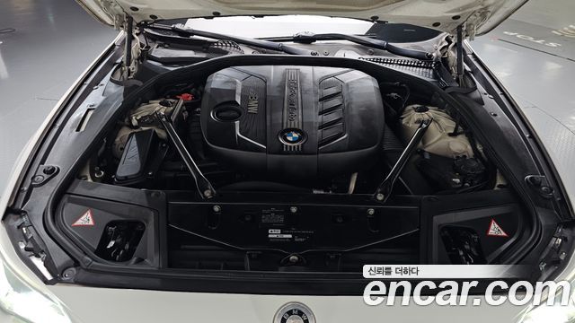 BMW 5 Series (F10) 520d Luxury 2014 — фото 6