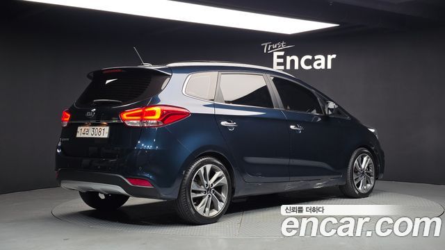 Kia Carens 2.0 LPI Prestige 2018 — фото 2