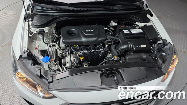 Hyundai Avante (AD) 1.6 GDI Value Plus 2017 — фото 6