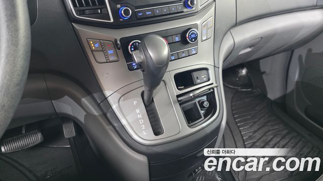 Hyundai Grand Starex School Bus LPi 2019 — фото 9