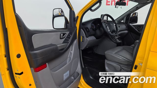 Hyundai Grand Starex School Bus LPi 2019 — фото 10