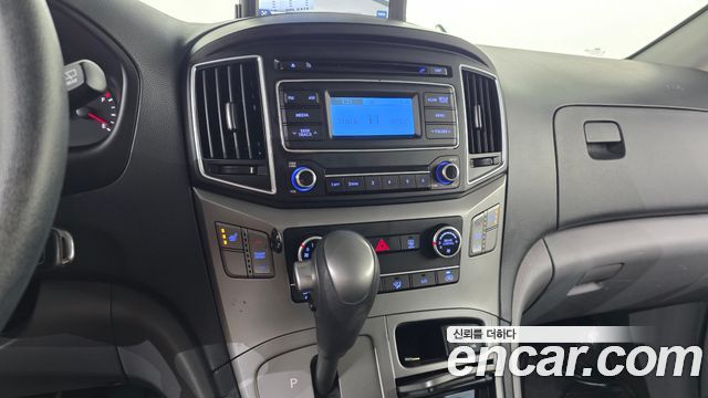 Hyundai Grand Starex School Bus LPi 2019 — фото 30