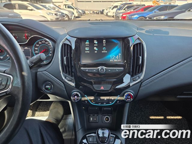 Chevrolet Cruze 1.4 Turbo LTZ 2017 — фото 17