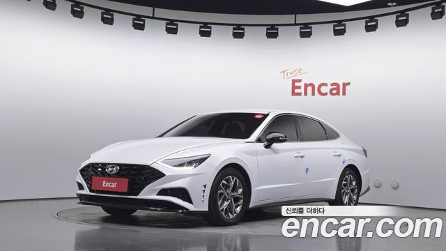 Hyundai Sonata (DN8) 2.0 Premium Plus
