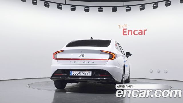 Hyundai Sonata (DN8) 2.0 Premium Plus 2022 — фото 4