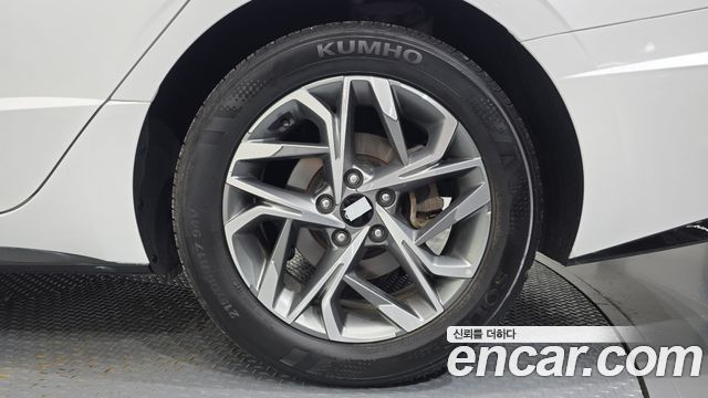 Hyundai Sonata (DN8) 2.0 Premium Plus 2022 — фото 21