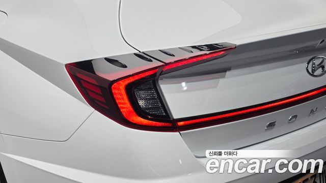 Hyundai Sonata (DN8) 2.0 Premium Plus 2022 — фото 23