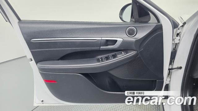 Hyundai Sonata (DN8) 2.0 Premium Plus 2022 — фото 24