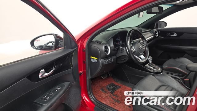 Kia K3 5Door GT Plus 2019 — фото 10