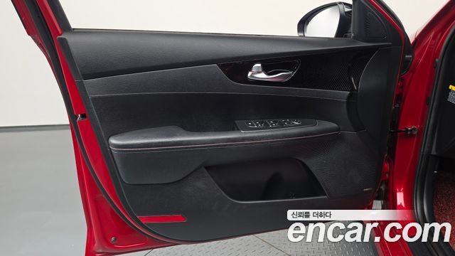 Kia K3 5Door GT Plus 2019 — фото 24