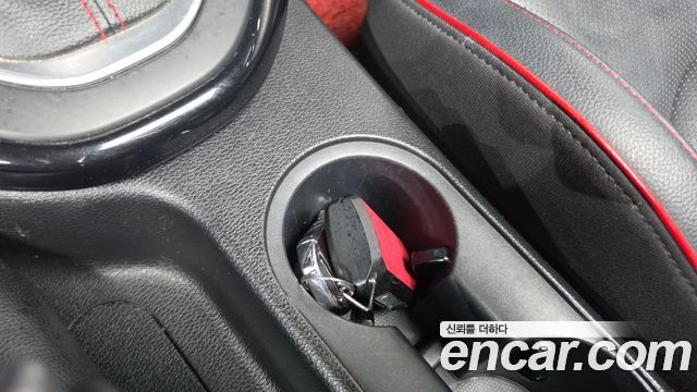 Kia K3 5Door GT Plus 2019 — фото 28