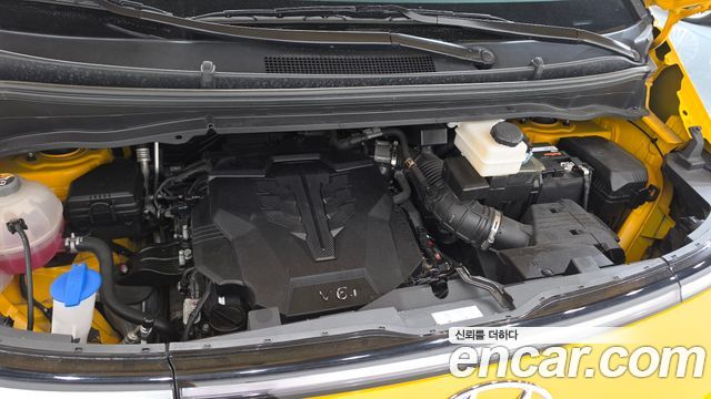 Hyundai Staria L3.5  Kinder Safety Car 15-Seater 2022 — фото 6