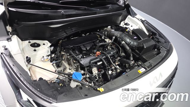 Kia Seltos Gasoline 1.6 Turbo 4WD Gravity 2023 — фото 6