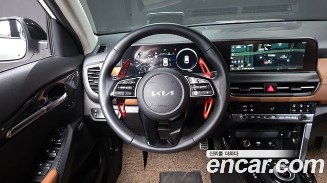 Kia Seltos Gasoline 1.6 Turbo 4WD Gravity 2023 — фото 13
