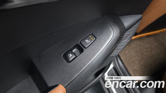 Kia Seltos Gasoline 1.6 Turbo 4WD Gravity 2023 — фото 18