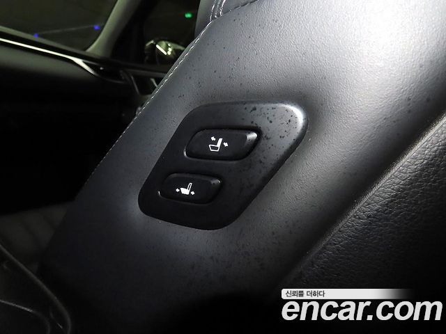 Genesis G70 2.0T AWD Supreme 2018 — фото 8