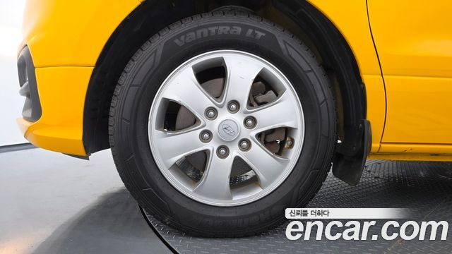 Hyundai Grand Starex School Bus LPi 2021 — фото 5