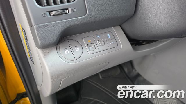 Hyundai Grand Starex School Bus LPi 2021 — фото 18