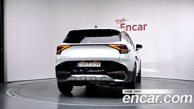 Kia Sportage (V) Diesel 2.0 2WD Signature 2022 — фото 4