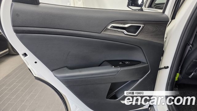 Kia Sportage (V) Diesel 2.0 2WD Signature 2022 — фото 25
