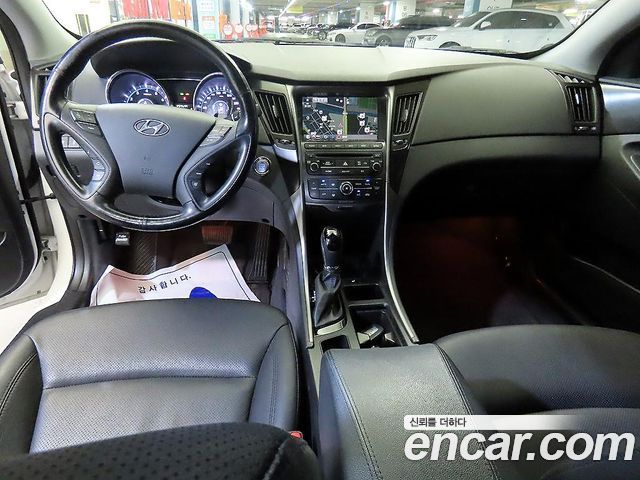 Hyundai Sonata The Brilliant CVVL Smart 2013 — фото 10