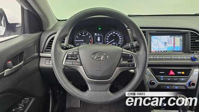 Hyundai Avante (AD) 1.6 GDI Value Plus 2018 — фото 12