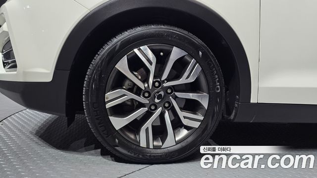 KG Mobility (SsangYong) Tivoli Armor Gear Plus 2WD 2019 — фото 5