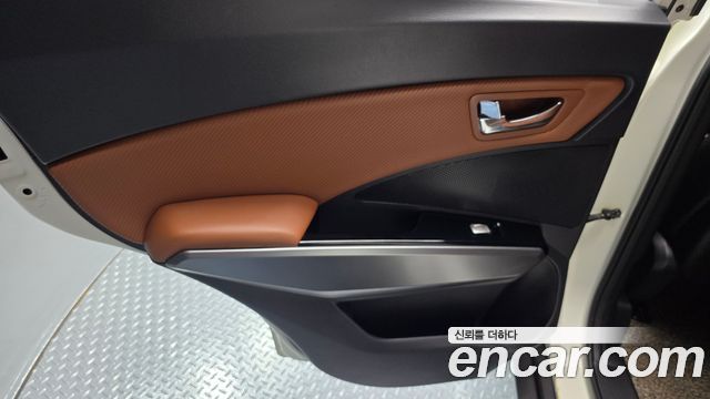 KG Mobility (SsangYong) Tivoli Armor Gear Plus 2WD 2019 — фото 25