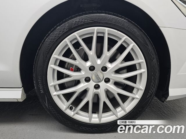 Audi A6 40 TFSI Premium C7 2018 — фото 5