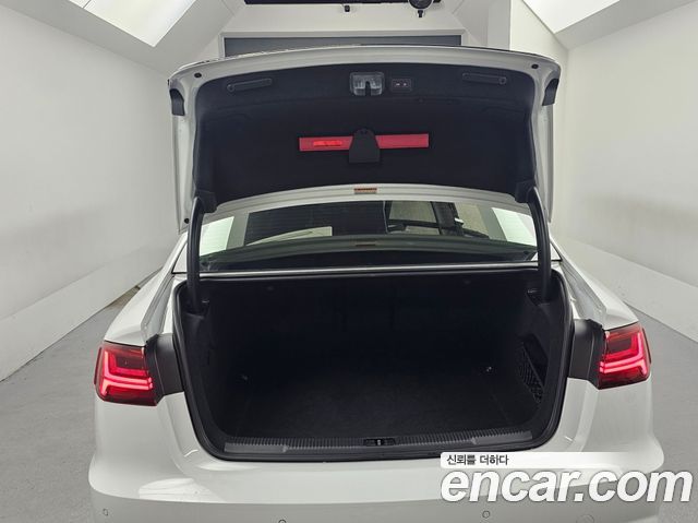 Audi A6 40 TFSI Premium C7 2018 — фото 23